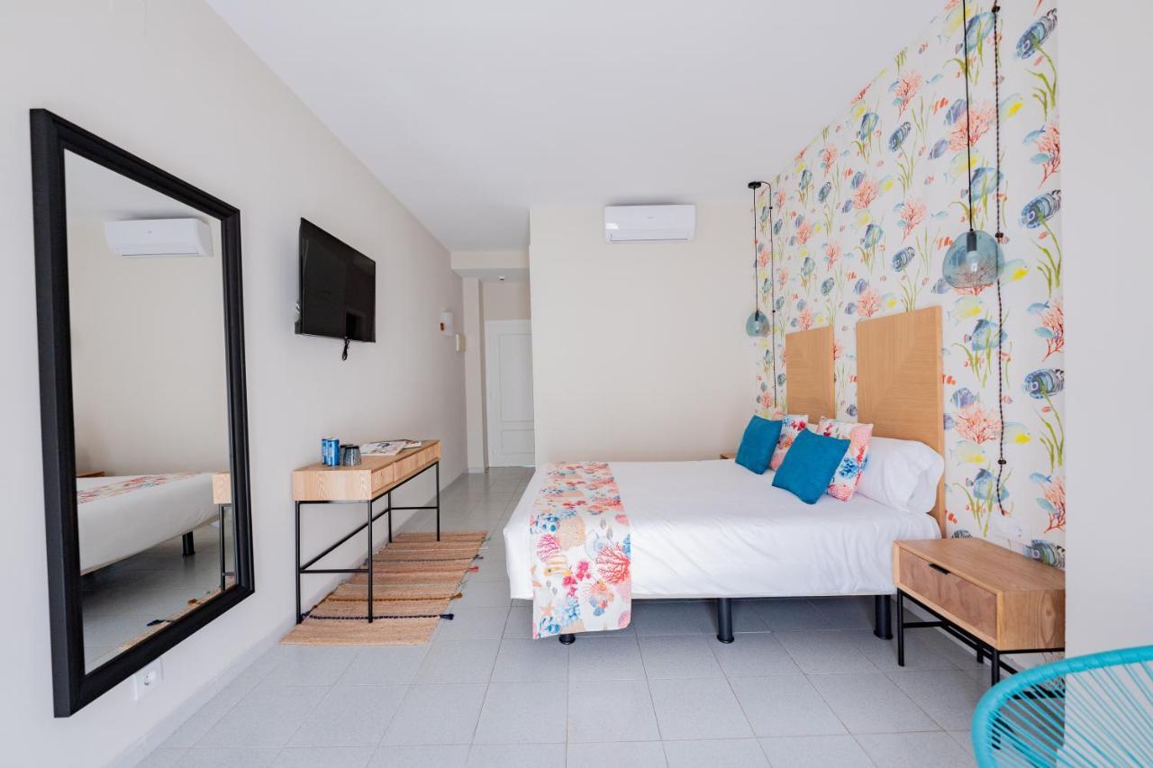Hotel Aubi Sant Antoni De Calonge Extérieur photo